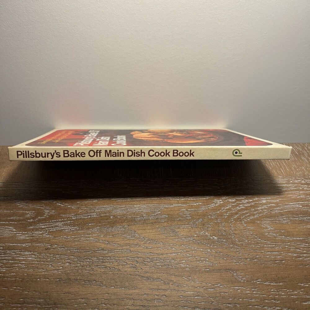 Pillsbury's Bake Off Main Dish Cook Book Hardcover Pillsbury Publishing 1968 - Picture 8 of 8
